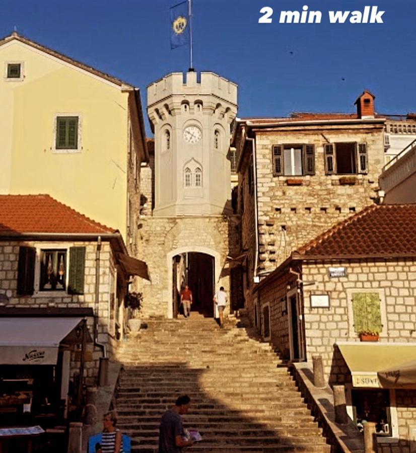 Apartmán Napjacu With Own Parking And Garden Herceg Novi Exteriér fotografie